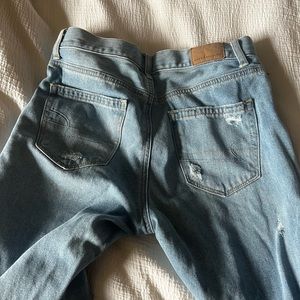American eagle mom jeans